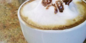 Café gato cabreado 