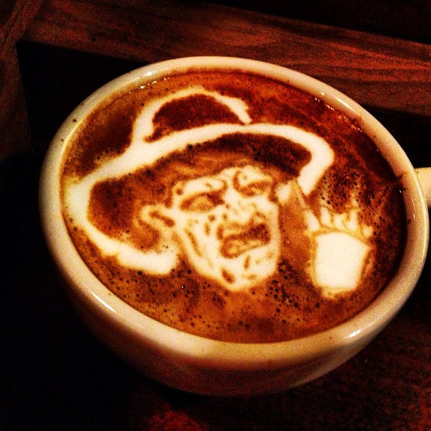 Arte del café con leche: Freddy Krueger