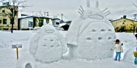 Muñecos de nieve divertidos: Totoro