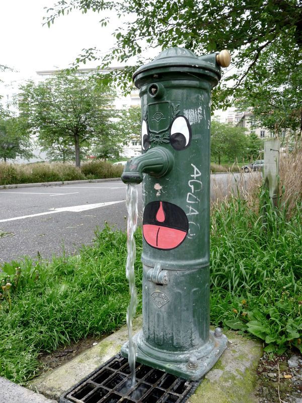 Arte callejero: una fuente divertida