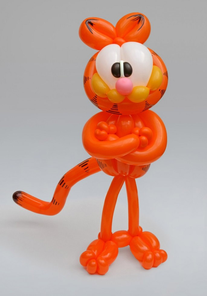 Garfield hecho con globos