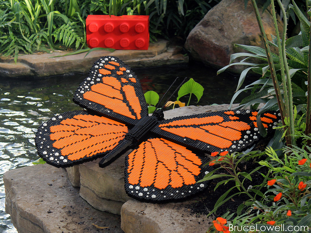 Mariposa monarca de LEGO