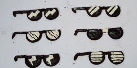 Gafas de sol hechas con Oreo