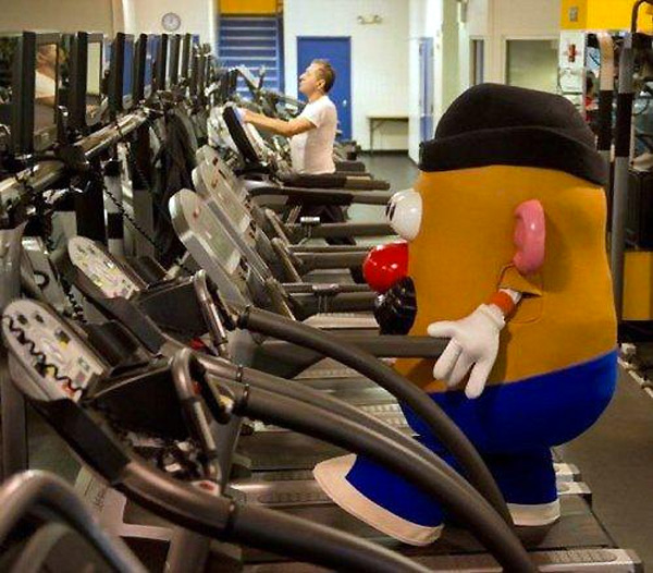 Mr Potato en el gimnasio